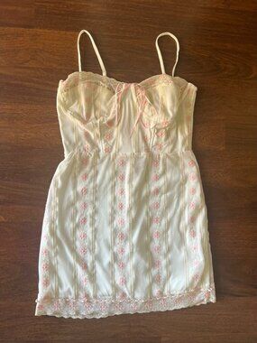 Forever 21 Cream Pink Lace Mini Dress M Cottagecore Coquette Floral Embroidered